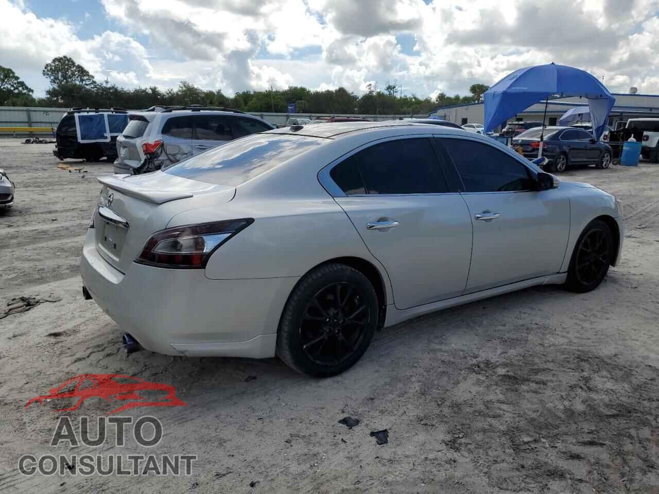 NISSAN MAXIMA 2014 - 1N4AA5AP1EC439617