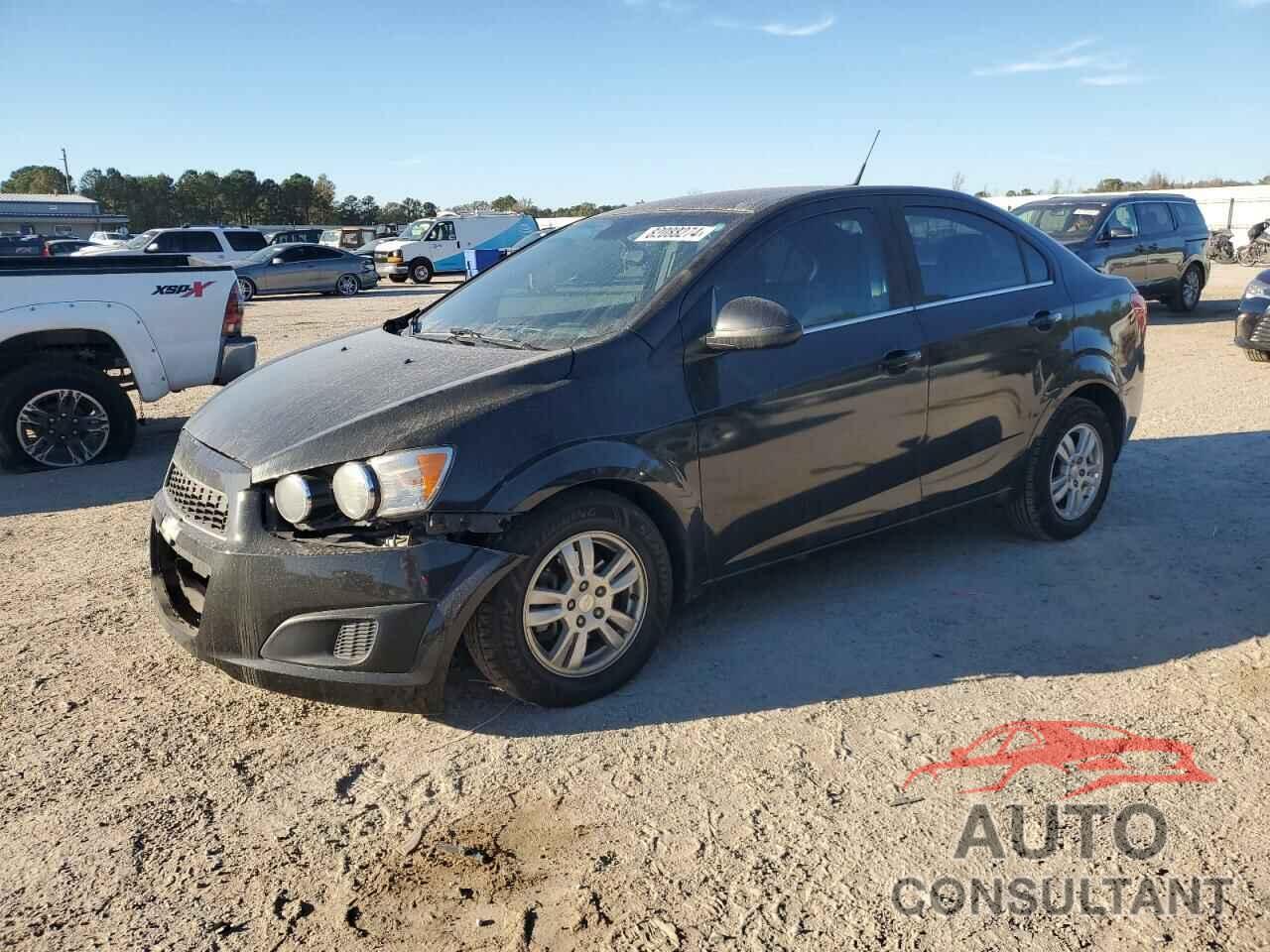 CHEVROLET SONIC 2013 - 1G1JC5SB1D4203283