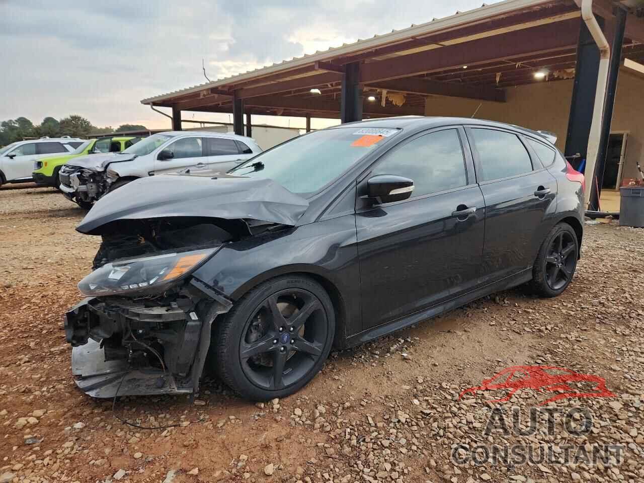 FORD FOCUS 2013 - 1FADP3L97DL359459