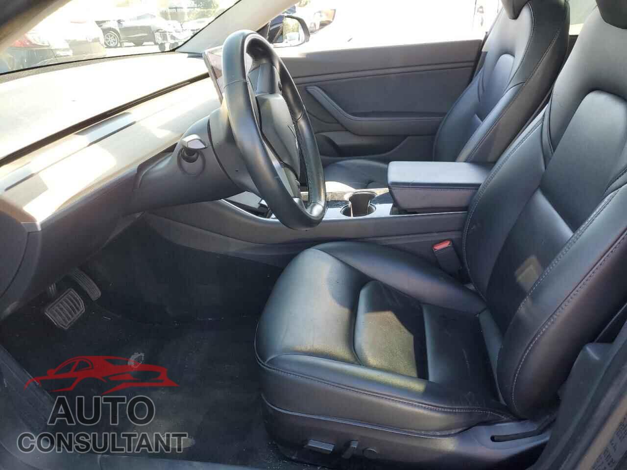 TESLA MODEL 3 2019 - 5YJ3E1EA2KF321564