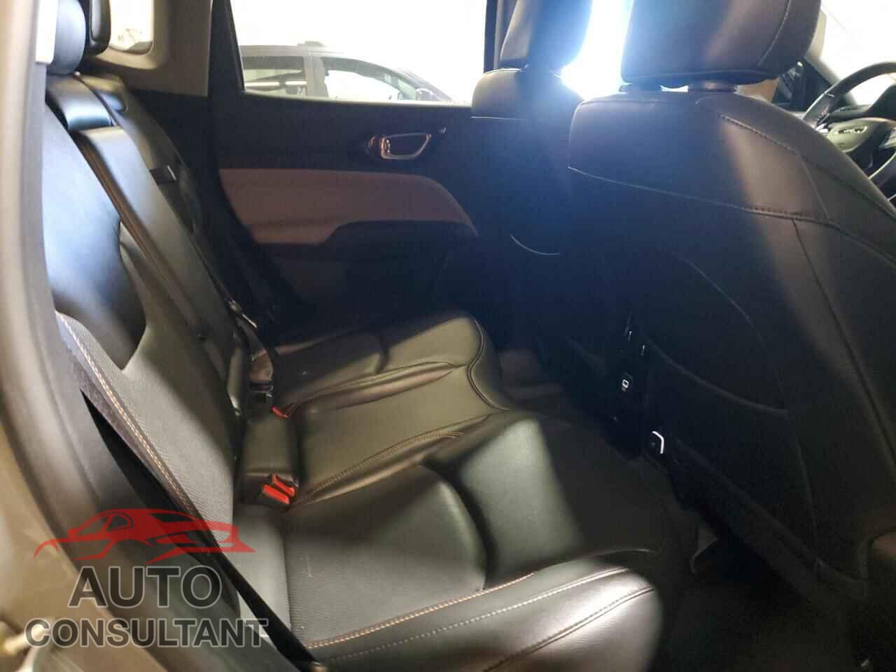 JEEP COMPASS 2022 - 3C4NJDCB4NT203376