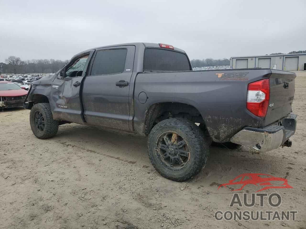 TOYOTA TUNDRA 2017 - 5TFDW5F16HX610209