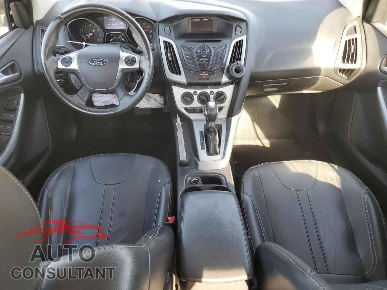 FORD FOCUS 2014 - 1FADP3F22EL156611