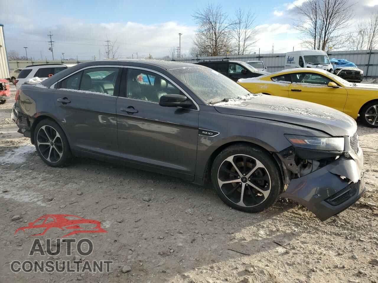 FORD TAURUS 2015 - 1FAHP2KTXFG128656