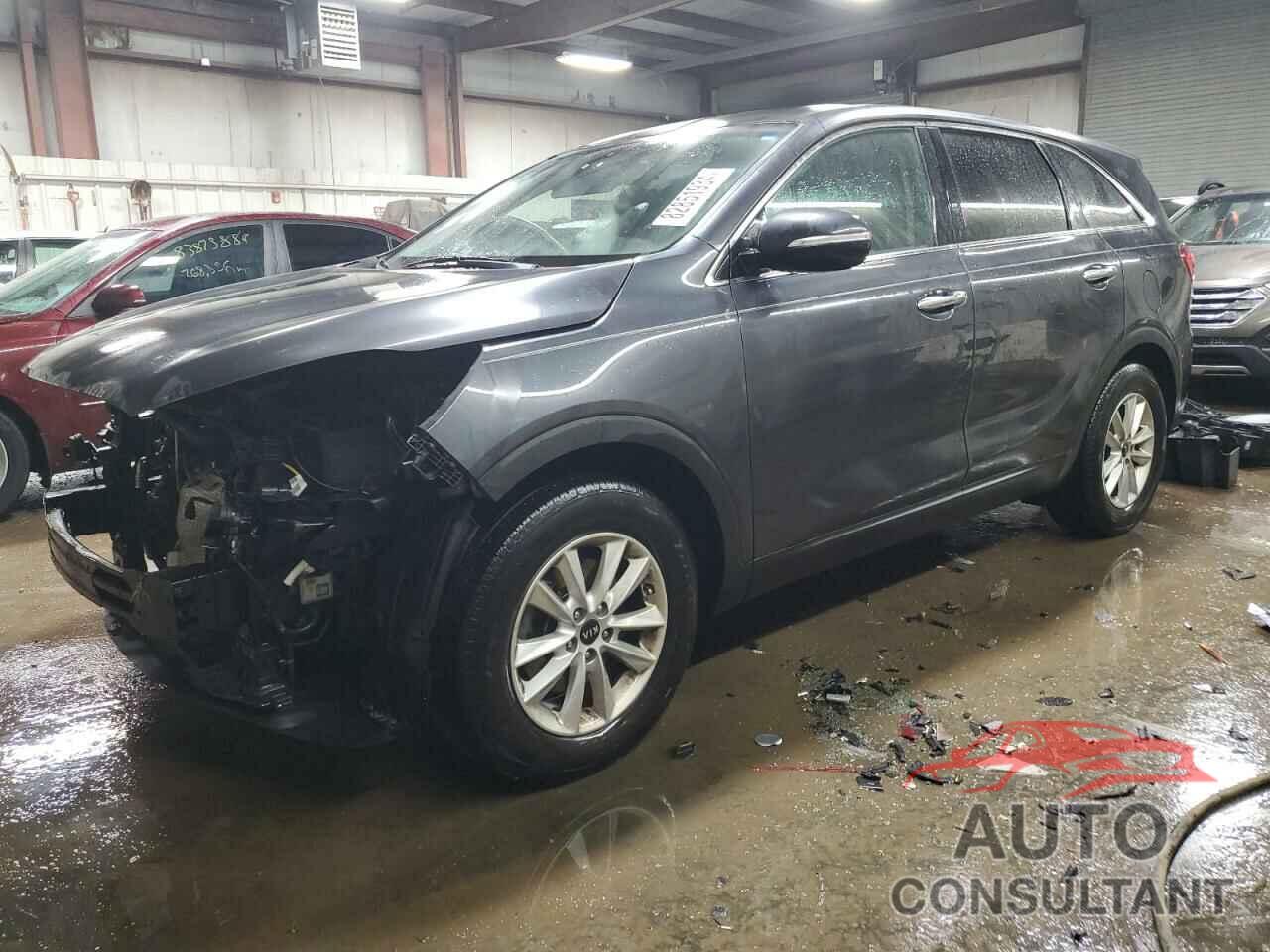 KIA SORENTO 2019 - 5XYPG4A52KG497173