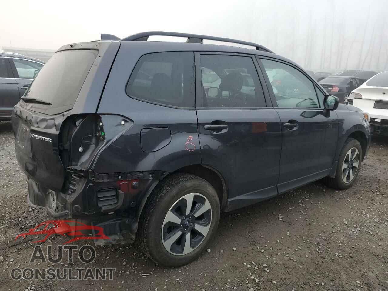 SUBARU FORESTER 2018 - JF2SJAEC4JG596576