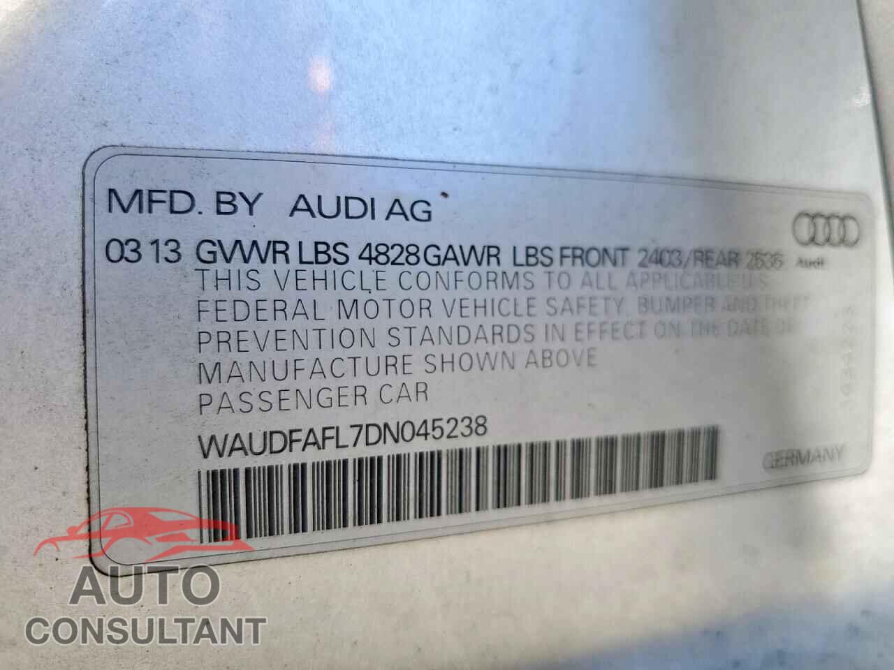 AUDI A4 2013 - WAUDFAFL7DN045238