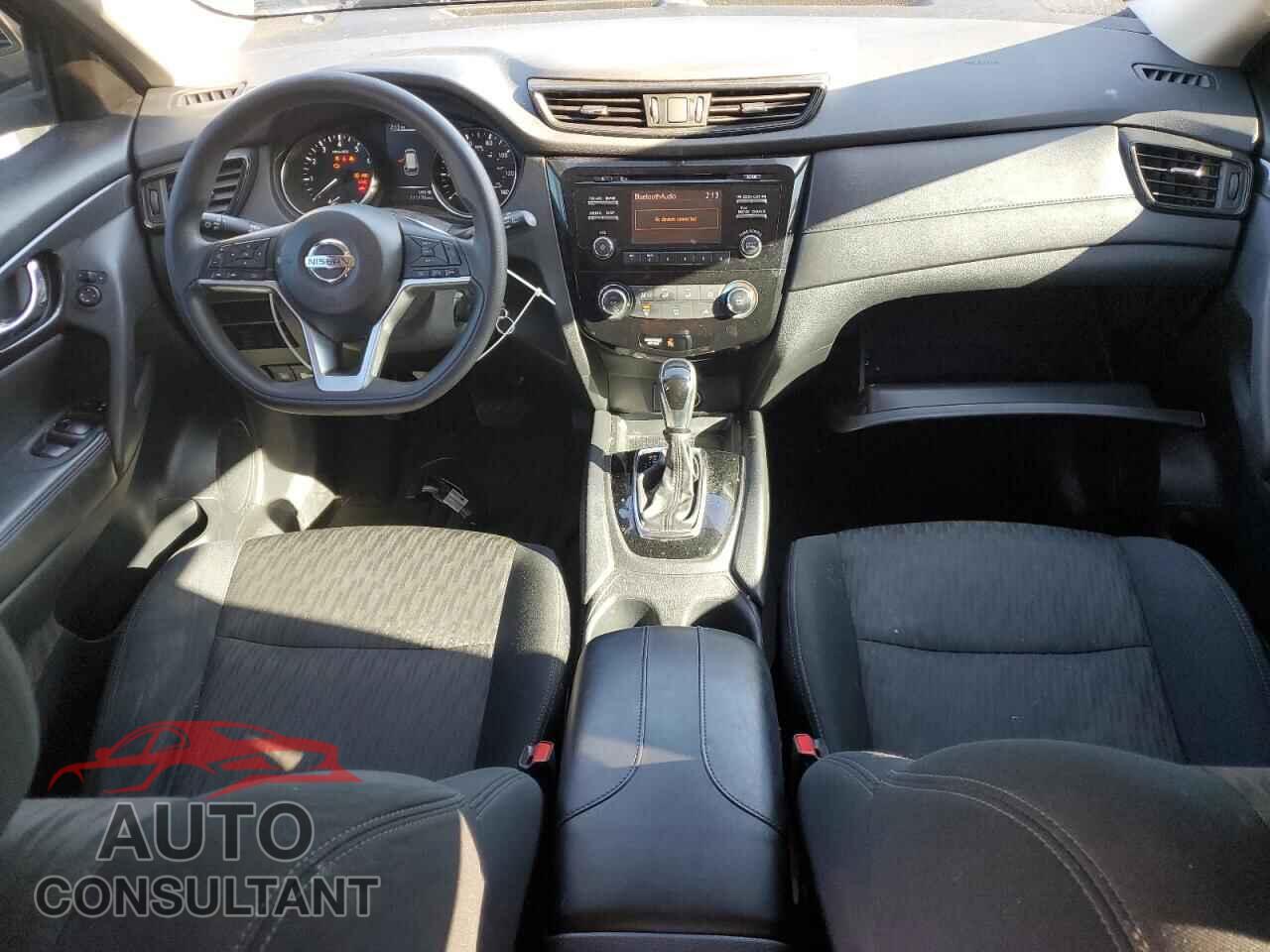 NISSAN ROGUE 2017 - 5N1AT2MV5HC824434