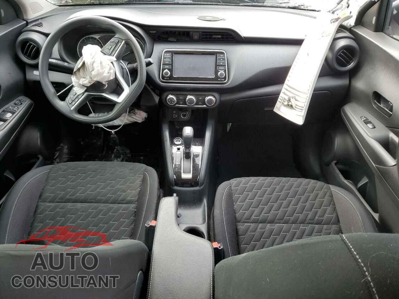 NISSAN KICKS 2021 - 3N1CP5BV0ML523710