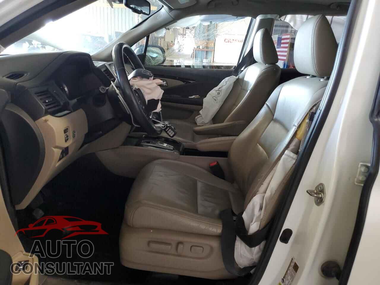 HONDA PILOT 2016 - 5FNYF6H92GB091386