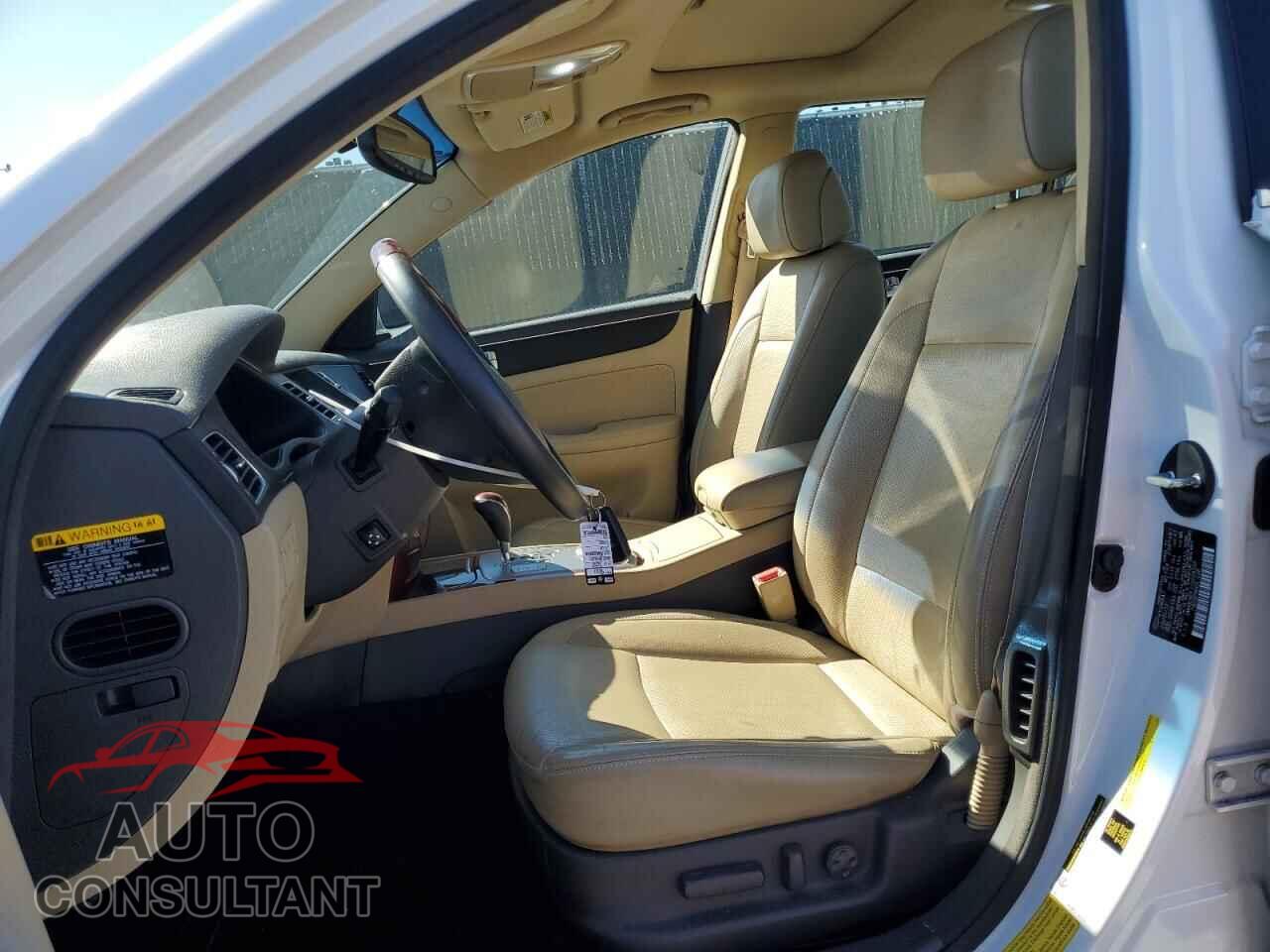 HYUNDAI GENESIS 2012 - KMHGC4DF1CU204536
