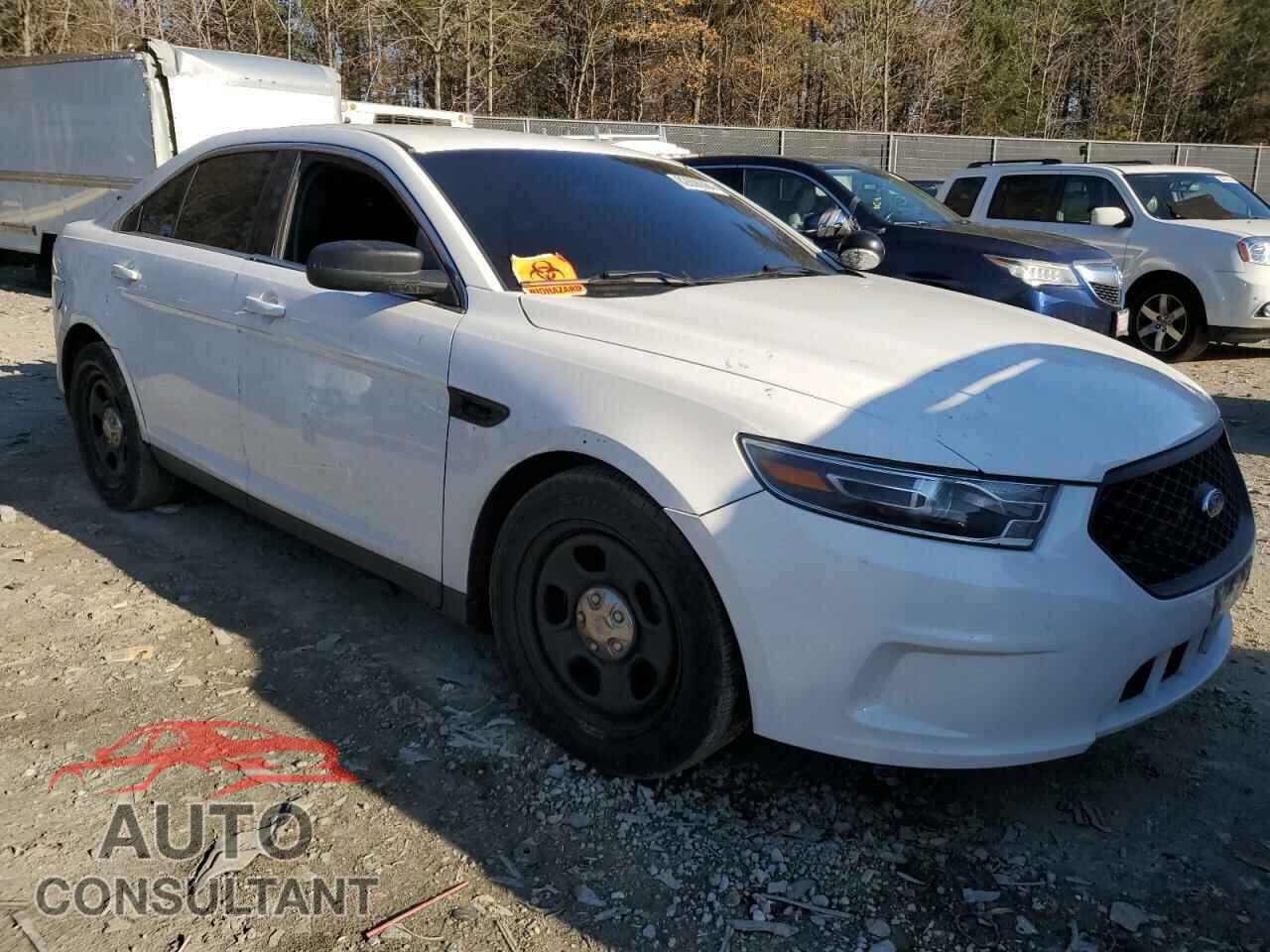FORD TAURUS 2017 - 1FAHP2L86HG100186