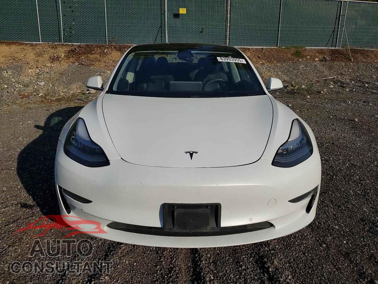 TESLA MODEL 3 2018 - 5YJ3E1EB8JF134353