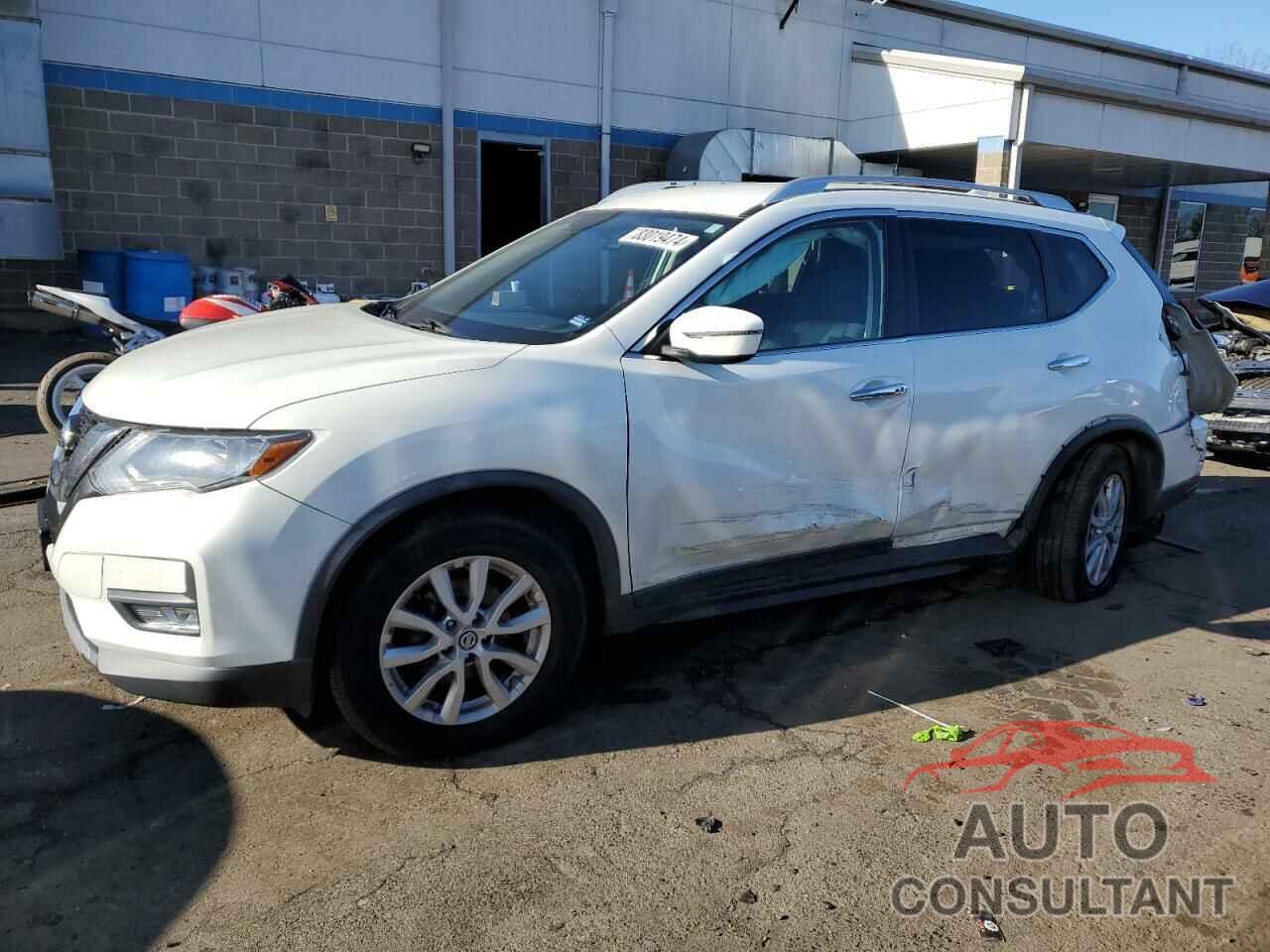 NISSAN ROGUE 2017 - KNMAT2MV1HP531546