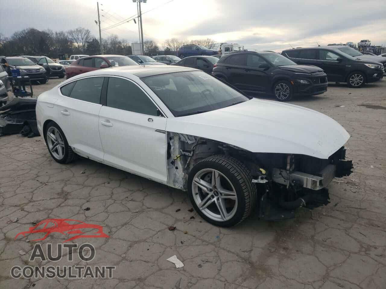 AUDI A5 2021 - WAUDACF53MA044767