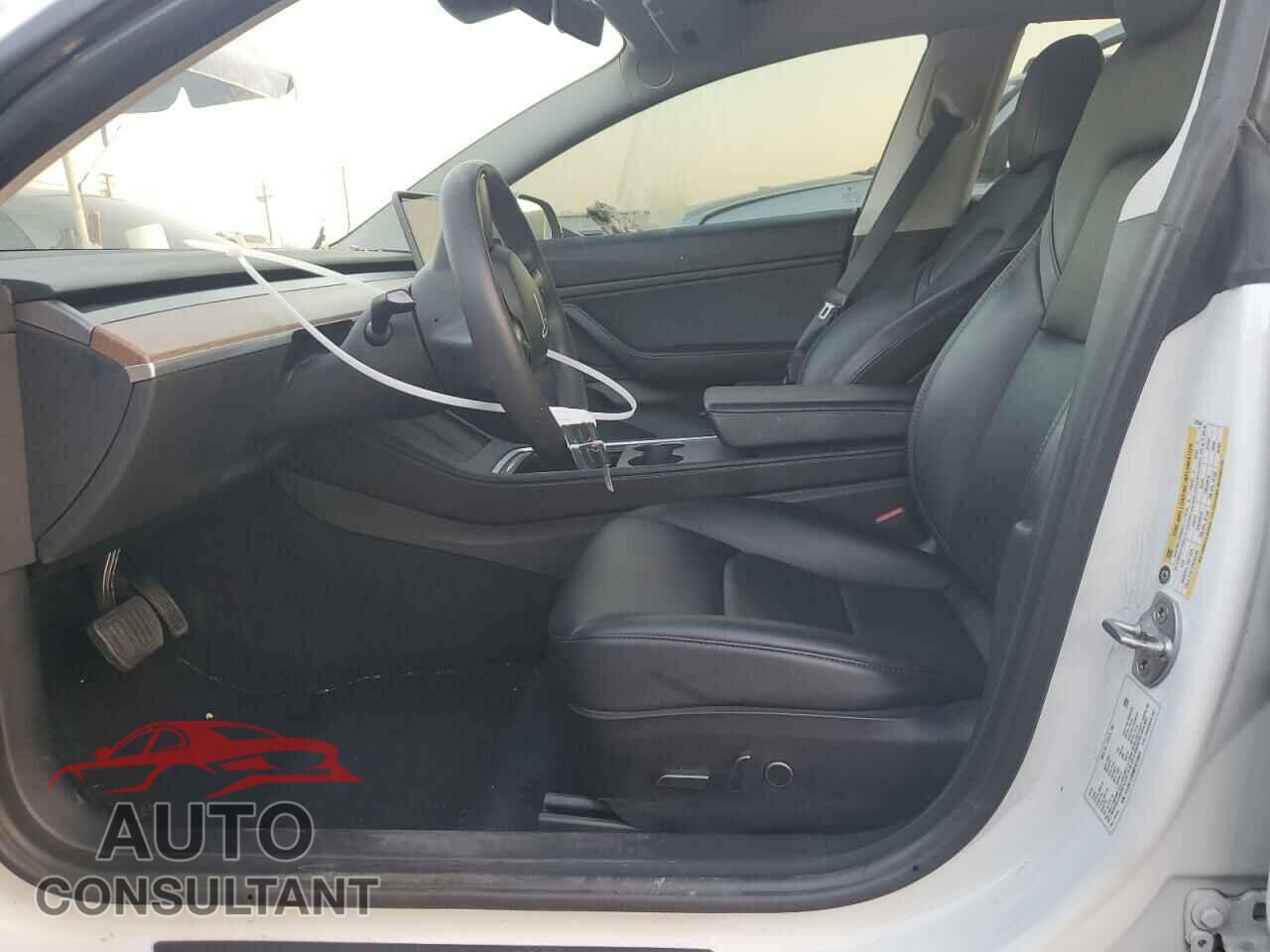 TESLA MODEL 3 2021 - 5YJ3E1EB9MF872649