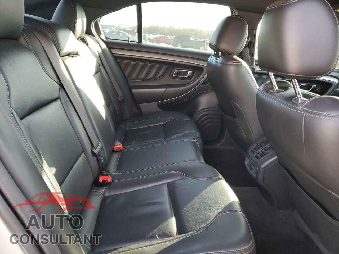 FORD TAURUS 2013 - 1FAHP2E87DG138095