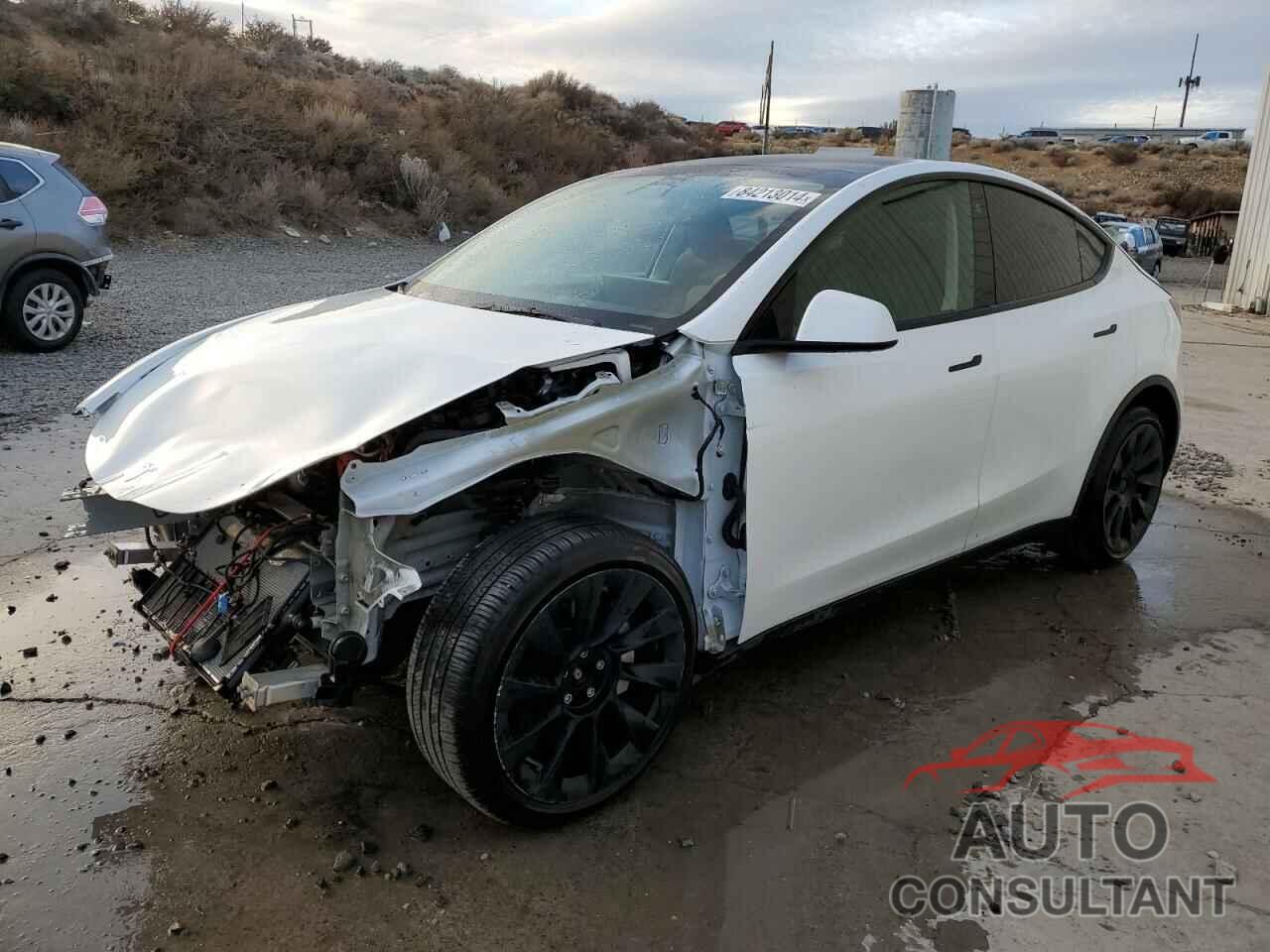 TESLA MODEL Y 2022 - 7SAYGAEE0NF568396