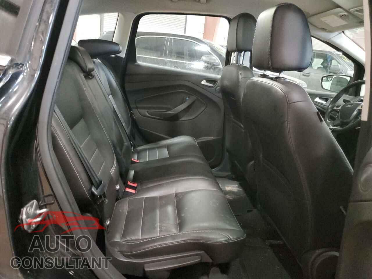 FORD CMAX 2015 - 1FADP5BUXFL120010