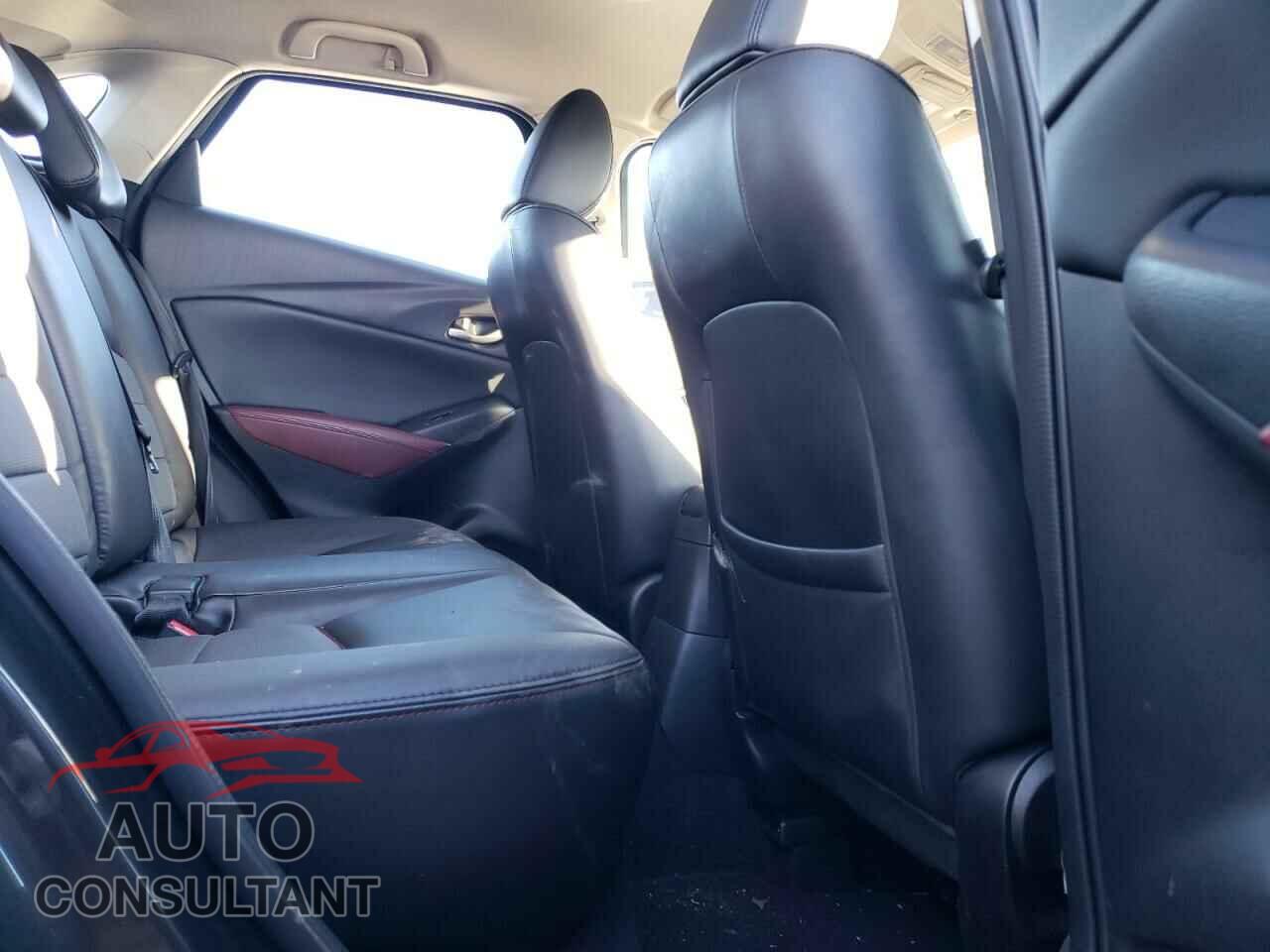 MAZDA CX-3 2017 - JM1DKFC76H0145708