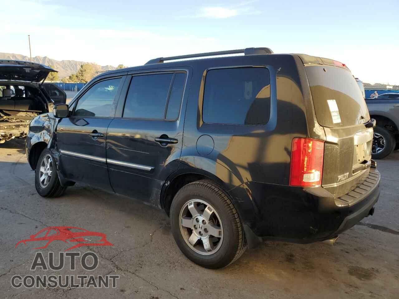 HONDA PILOT 2010 - 5FNYF3H83AB020730
