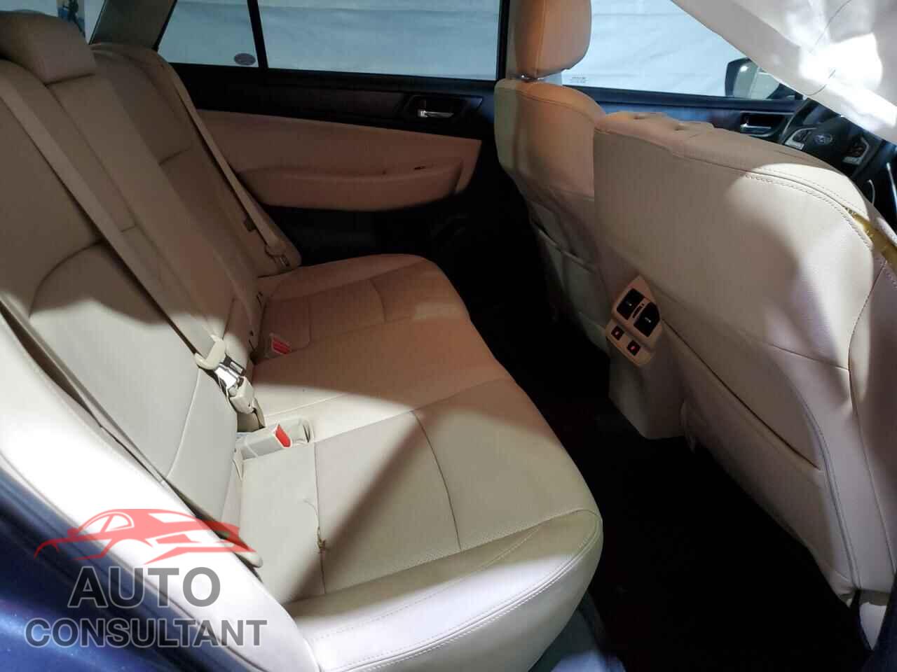 SUBARU OUTBACK 2017 - 4S4BSANC4H3317149