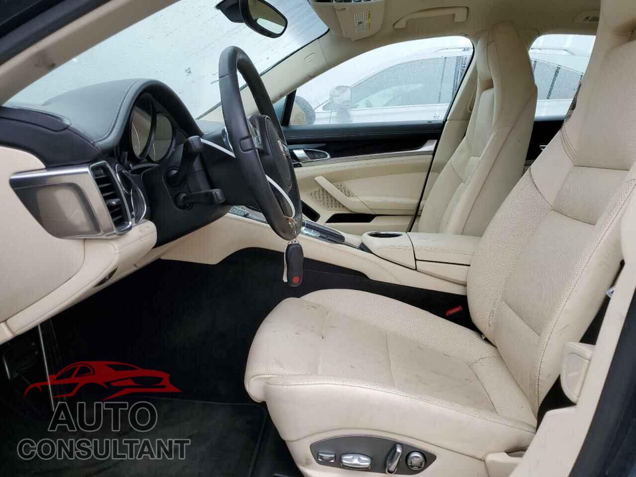 PORSCHE PANAMERA 2014 - WP0AA2A79EL009679