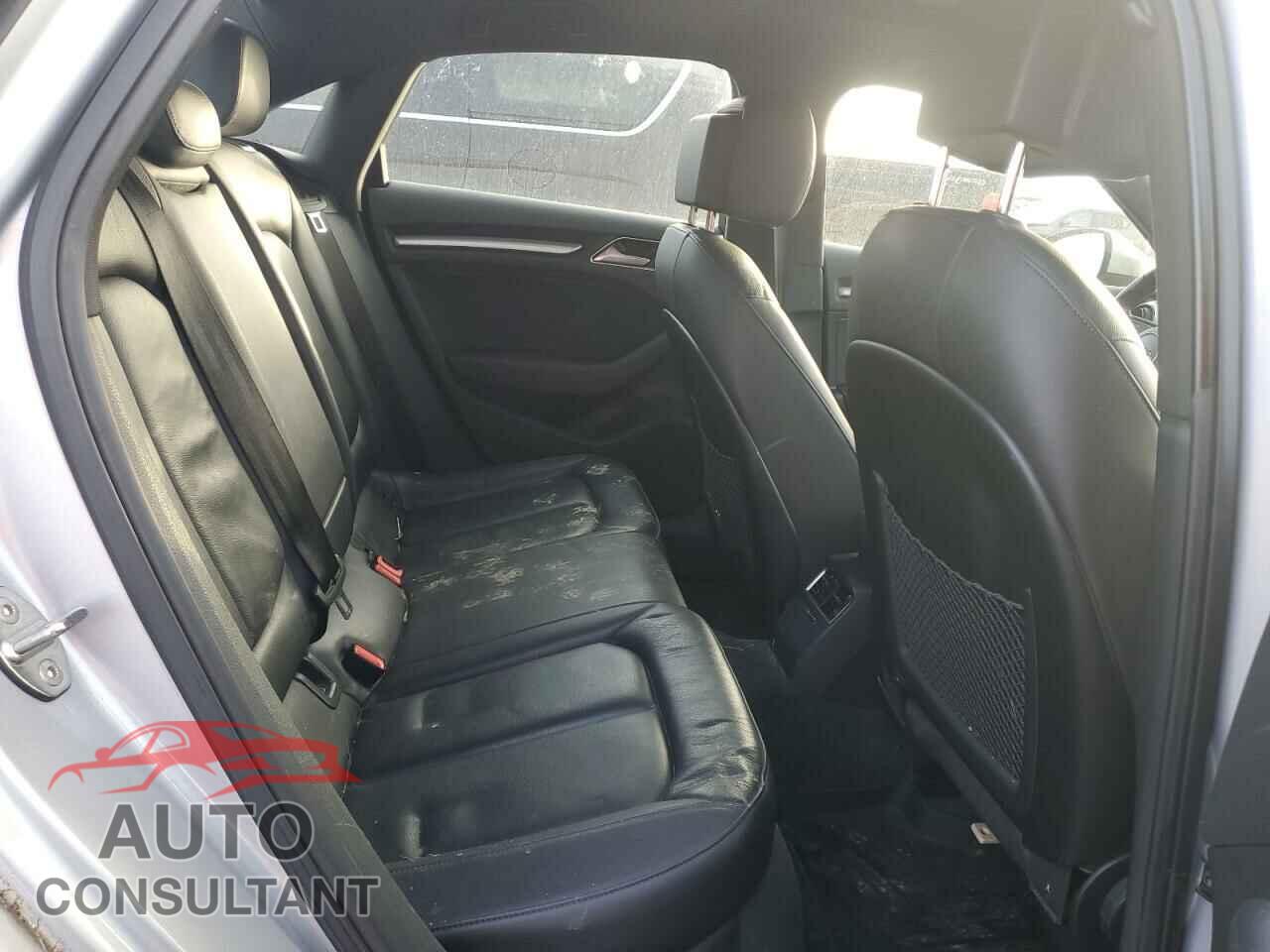 AUDI A3 2017 - WAUAUGFF8H1043467