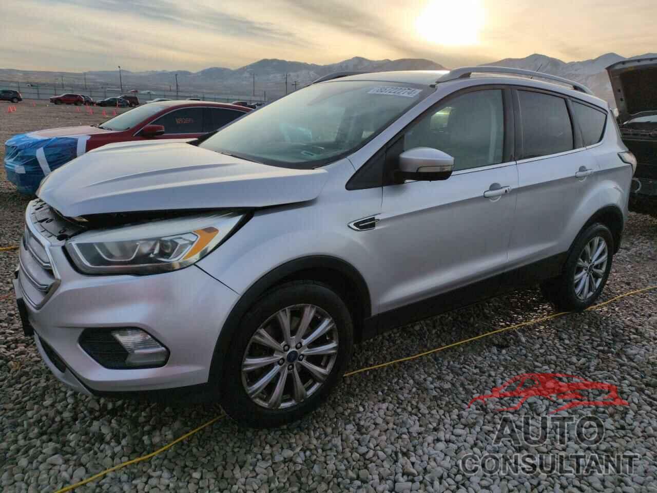 FORD ESCAPE 2017 - 1FMCU0J9XHUB46761