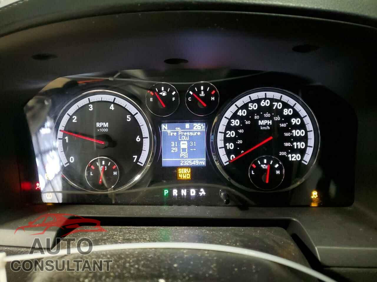 DODGE RAM 1500 2012 - 1C6RD7NTXCS305318