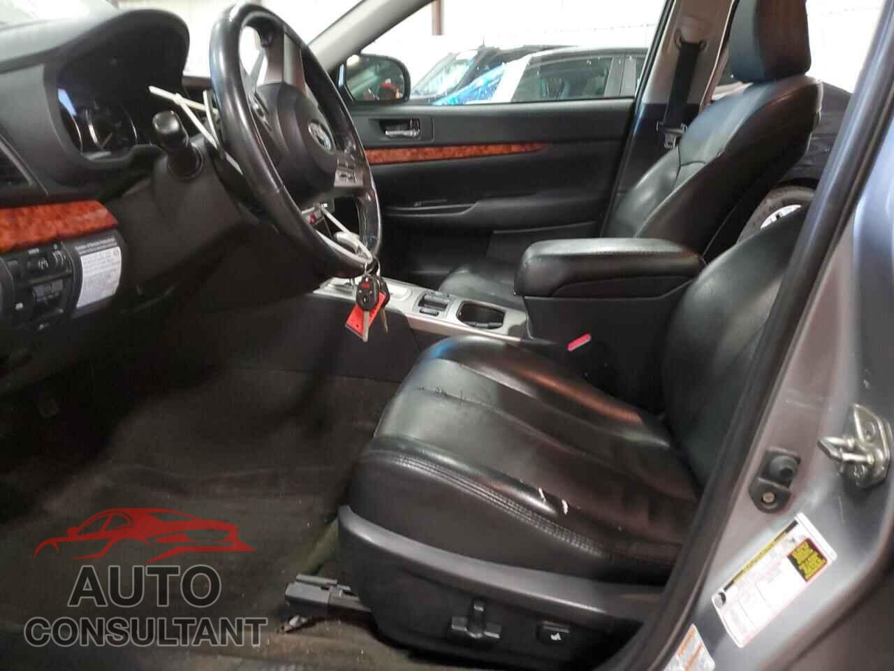 SUBARU OUTBACK 2011 - 4S4BRBKC0B3435826