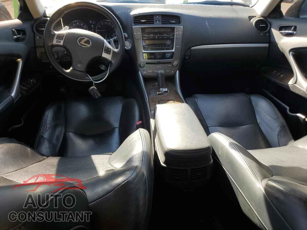 LEXUS IS 2013 - JTHBF5C23D5190224