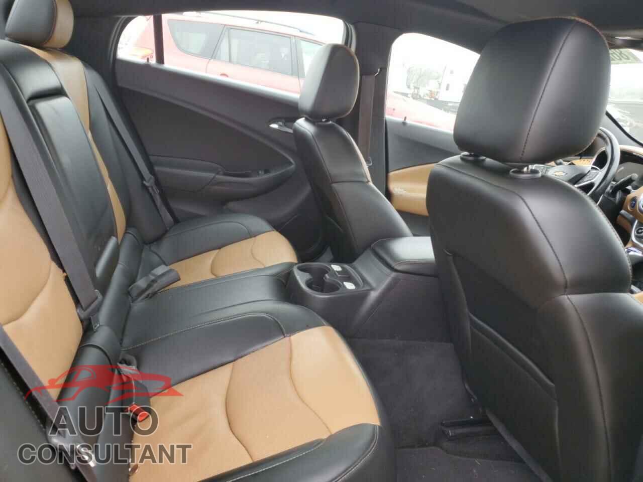 CHEVROLET VOLT 2017 - 1G1RD6S55HU163473