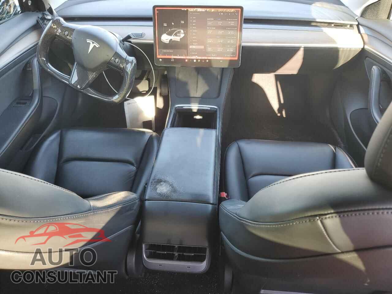 TESLA MODEL 3 2021 - 5YJ3E1EA5MF096141