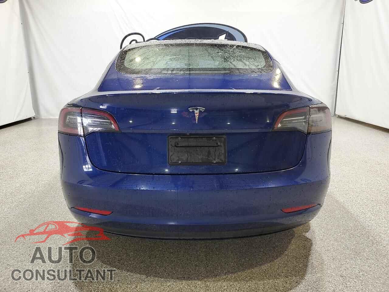 TESLA MODEL 3 2022 - 5YJ3E1EA6NF289254