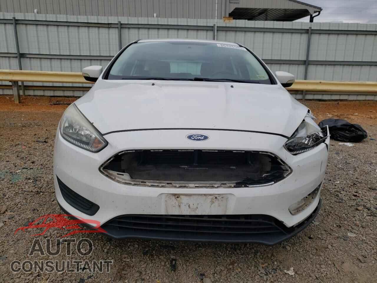 FORD FOCUS 2015 - 1FADP3K29FL366632