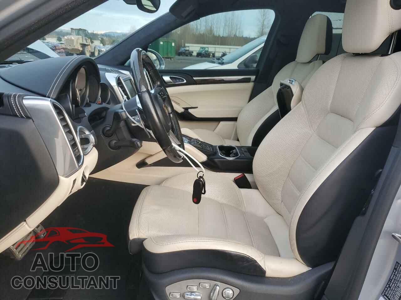 PORSCHE CAYENNE 2016 - WP1AC2A22GLA88192