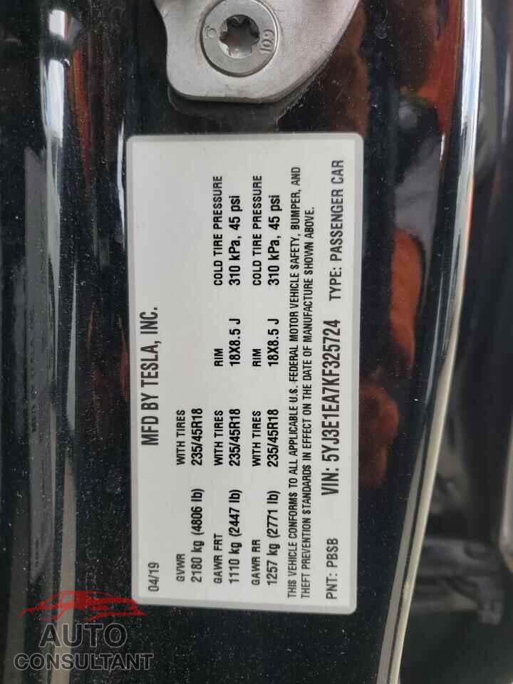 TESLA MODEL 3 2019 - 5YJ3E1EA7KF325724