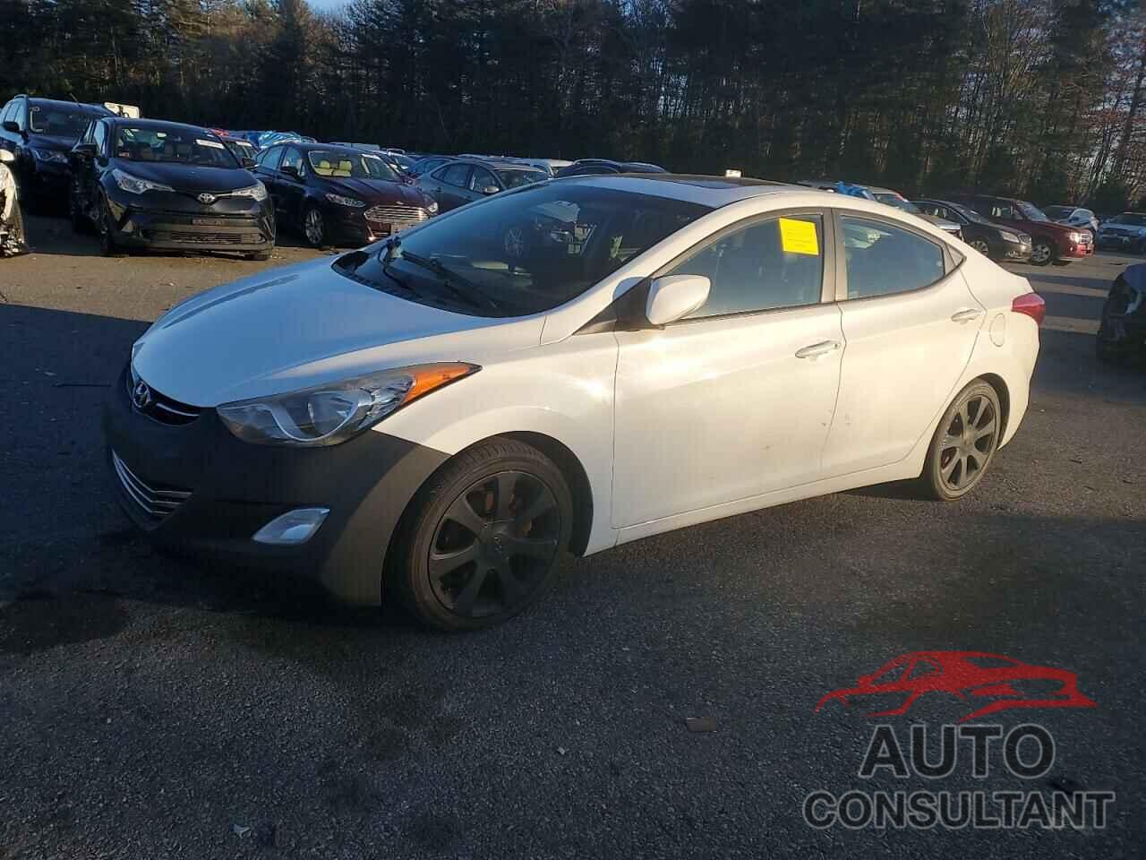 HYUNDAI ELANTRA 2012 - 5NPDH4AE7CH105962