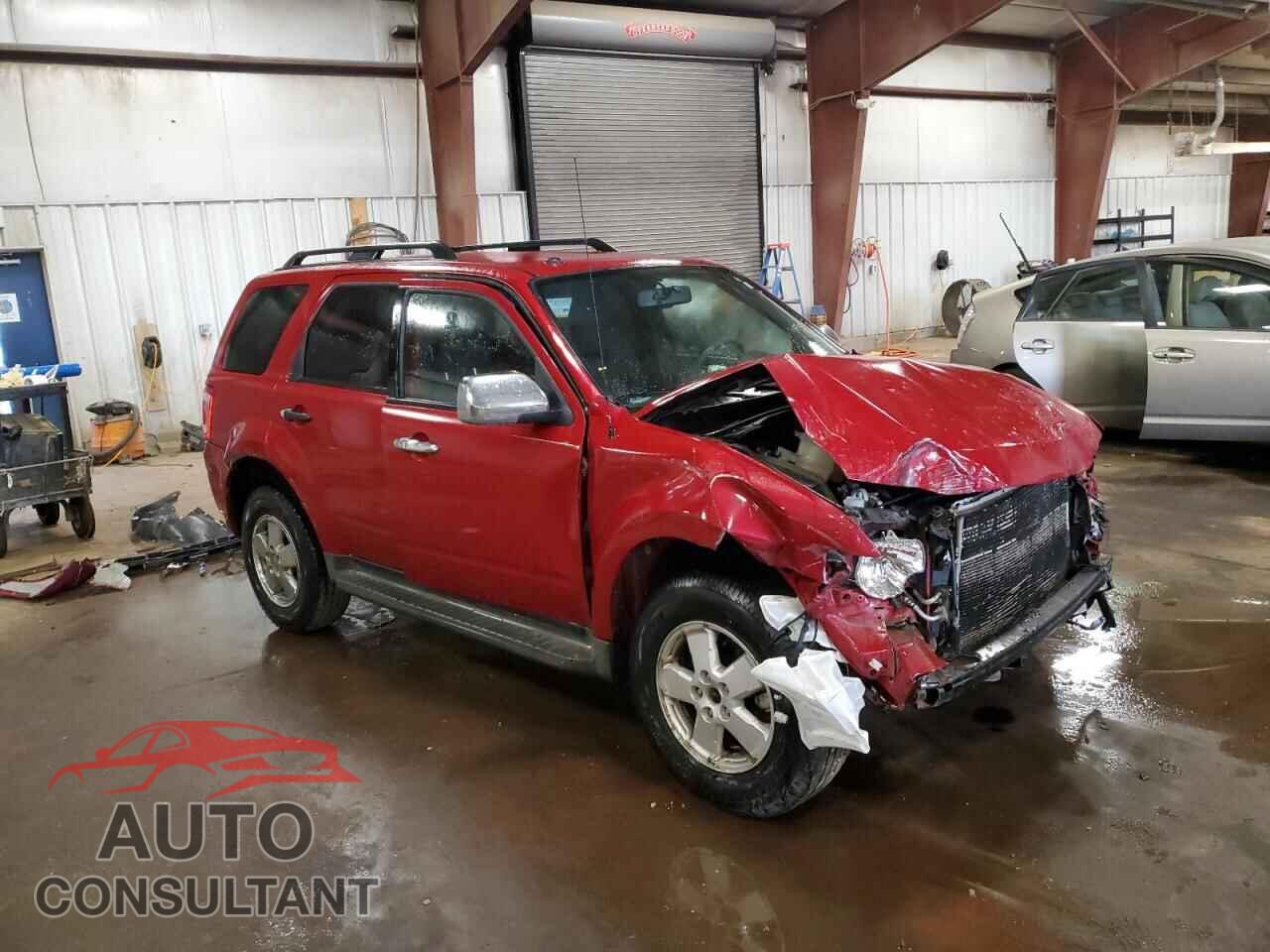 FORD ESCAPE 2011 - 1FMCU0D77BKA82871
