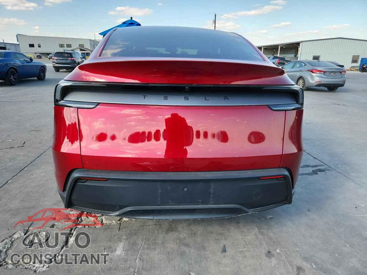 TESLA MODEL Y 2026 - 7SAYGDED1TA438386