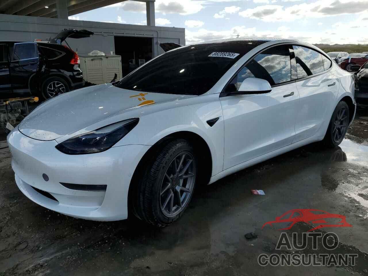 TESLA MODEL 3 2021 - 5YJ3E1EA3MF042675