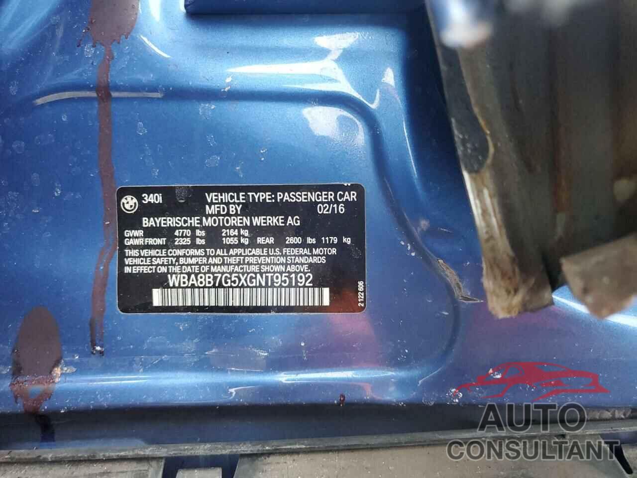 BMW 3 SERIES 2016 - WBA8B7G5XGNT95192