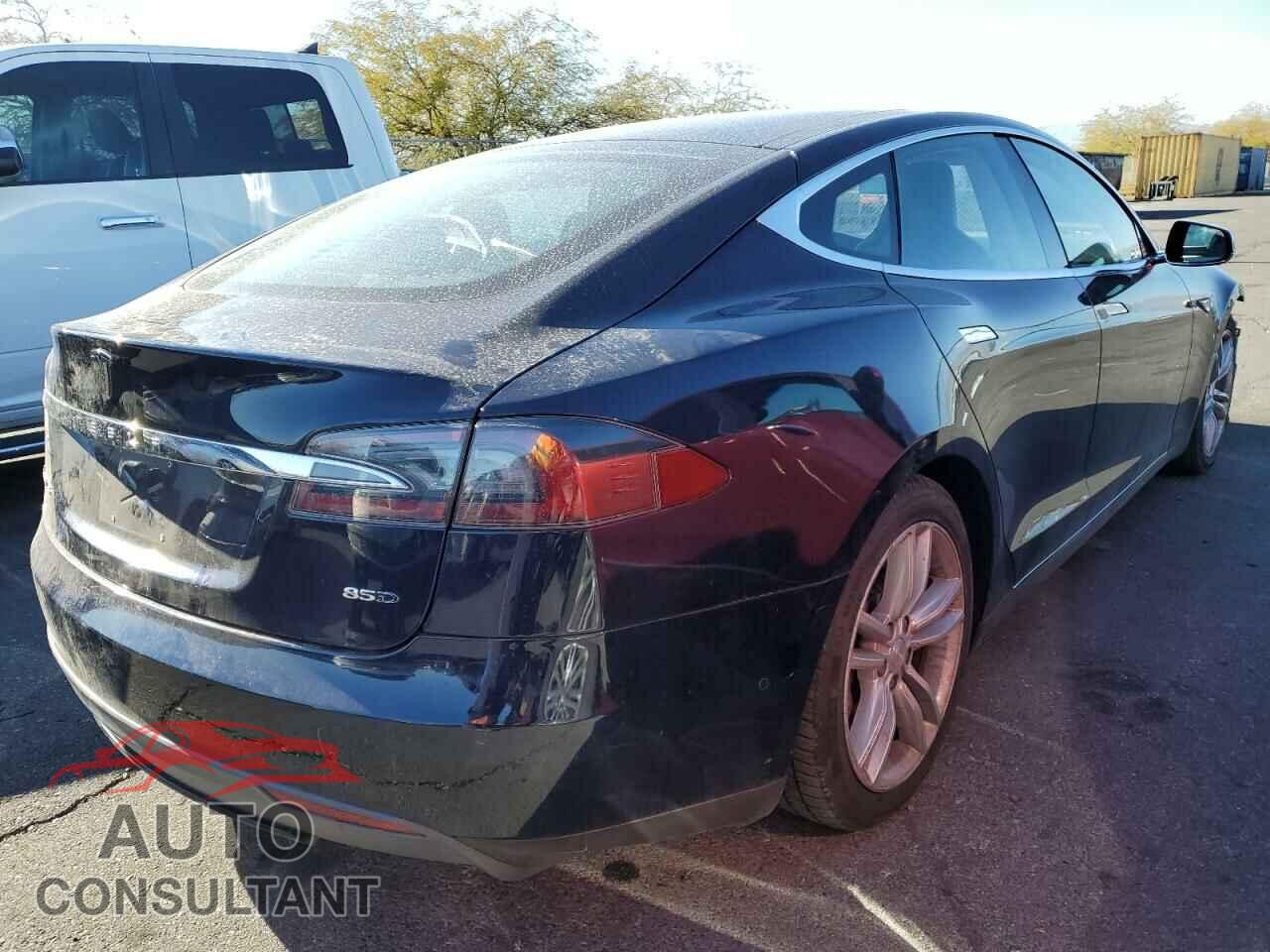 TESLA MODEL S 2015 - 5YJSA1H21FF086592