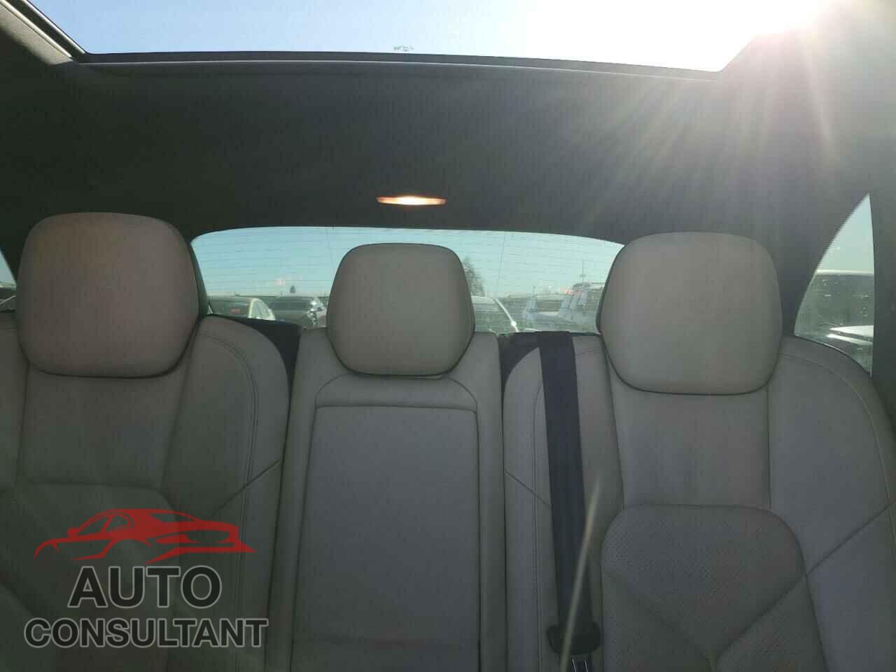 PORSCHE CAYENNE 2014 - WP1AA2A20ELA94480