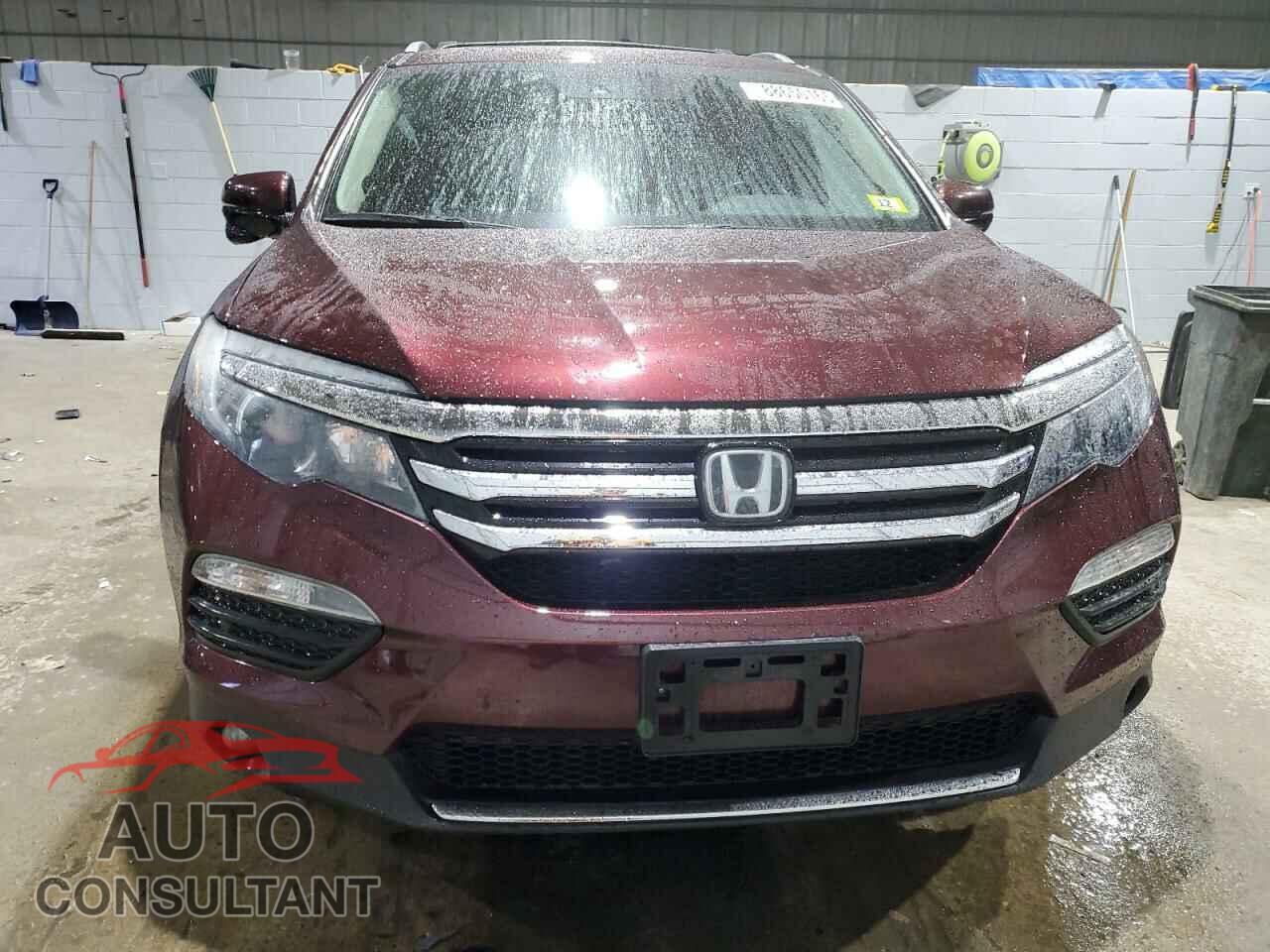 HONDA PILOT 2017 - 5FNYF6H99HB024088