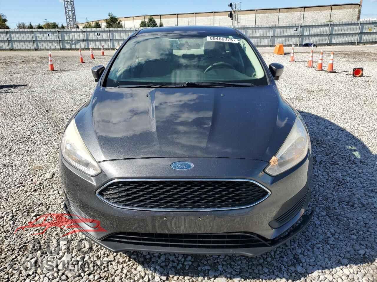 FORD FOCUS 2017 - 1FADP3F28HL225614