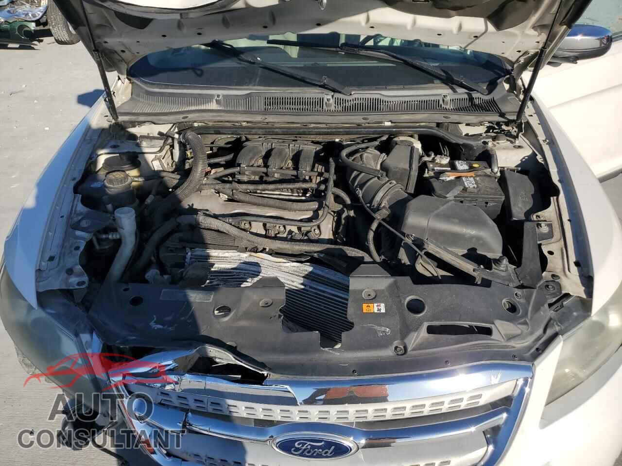 FORD TAURUS 2011 - 1FAHP2FW7BG172659