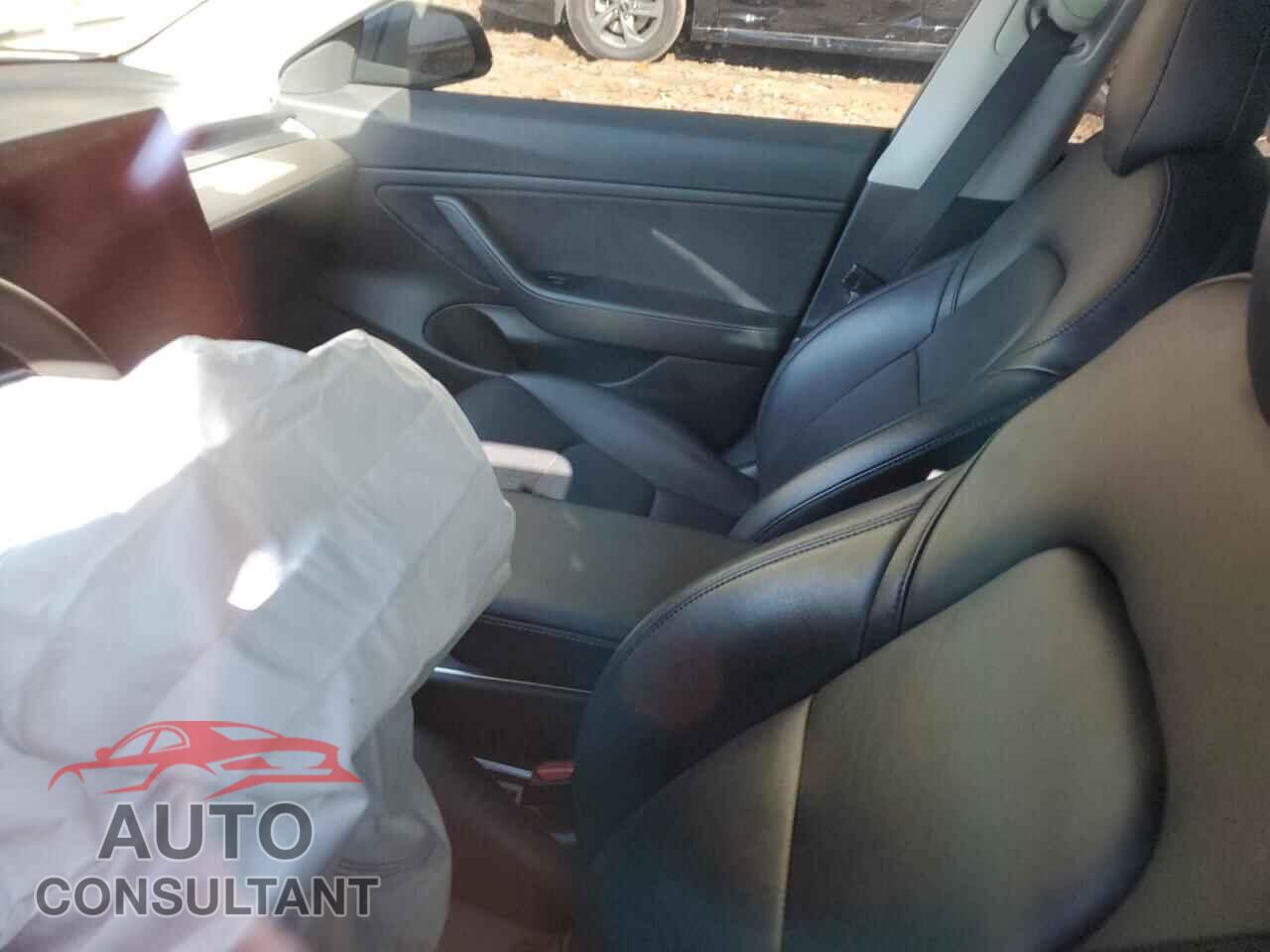 TESLA MODEL 3 2018 - 5YJ3E1EA2JF153505