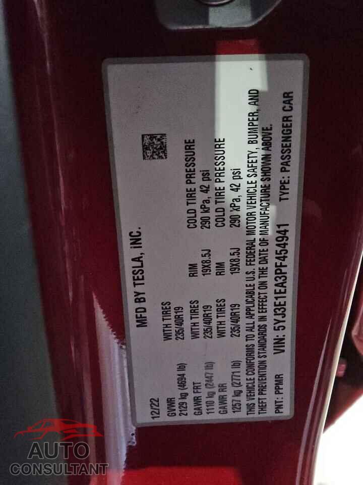 TESLA MODEL 3 2023 - 5YJ3E1EA3PF454941